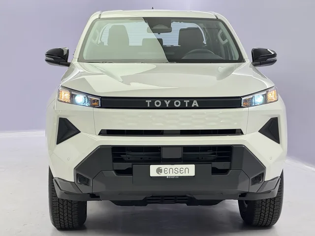 TOYOTA Hilux Double Cab.-Pick-up 59KWh Comfort AWD