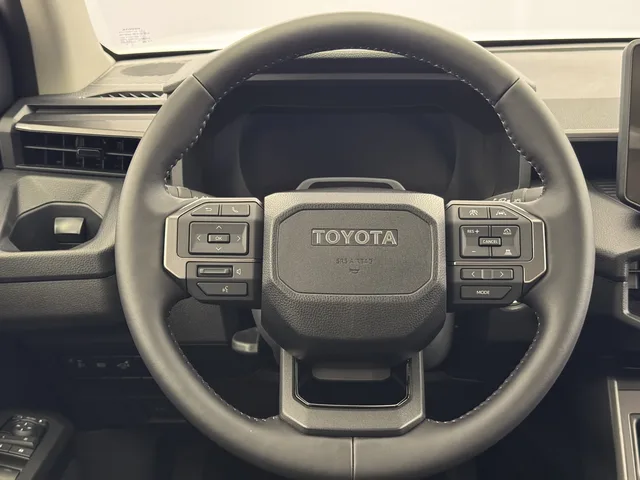 TOYOTA Hilux Double Cab.-Pick-up 59KWh Comfort AWD