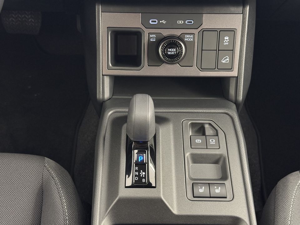 Hilux Double Cab.-Pick-up 59KWh Comfort AWD