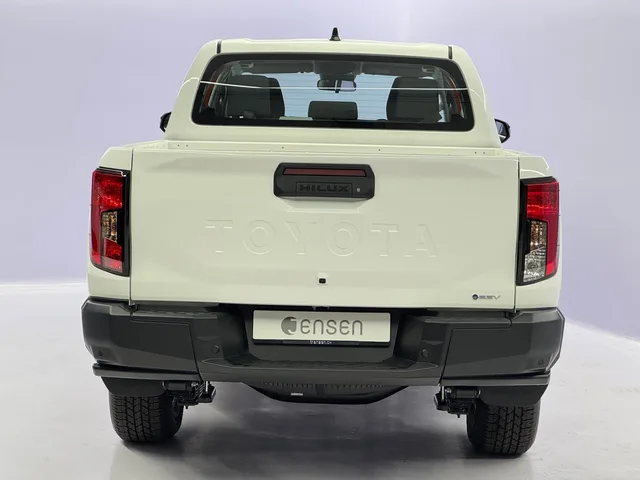 TOYOTA Hilux Double Cab.-Pick-up 59KWh Comfort AWD