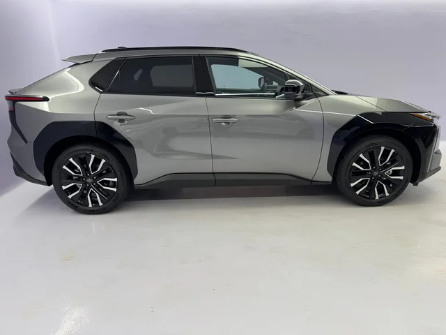 TOYOTA bZ4X Premium AWD