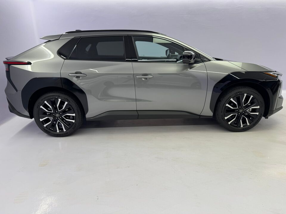 bZ4X Premium AWD