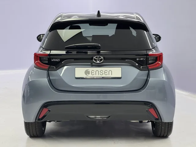 TOYOTA Yaris 1.5 VVT-i HSD Premium