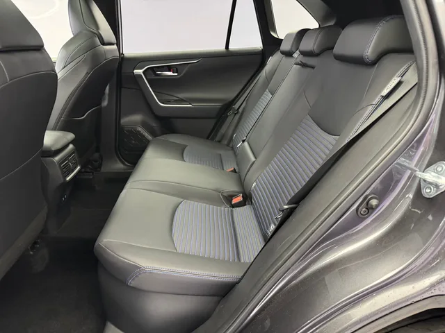 TOYOTA RAV4 2.5 HEV Style AWD-i