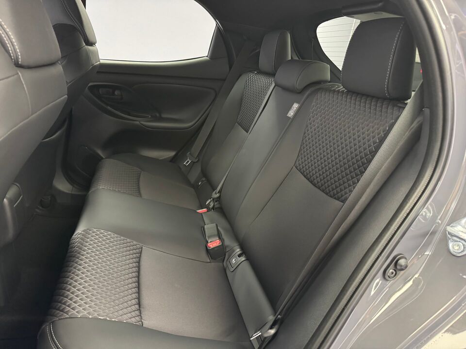Yaris 1.5 VVT-i HSD Premium