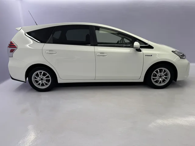 TOYOTA Prius+ Wagon 1.8 VVTi HSD Sol