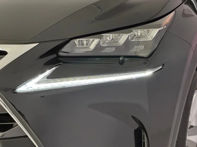 LEXUS NX 300h Excellence AWD