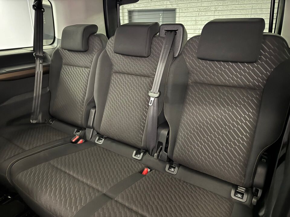 PROACE Verso L1 2.0 D Family