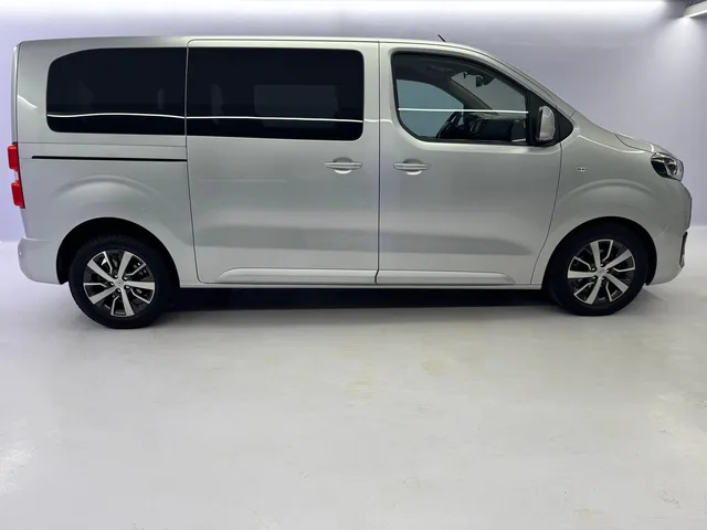 TOYOTA PROACE Verso L1 2.0 D Family
