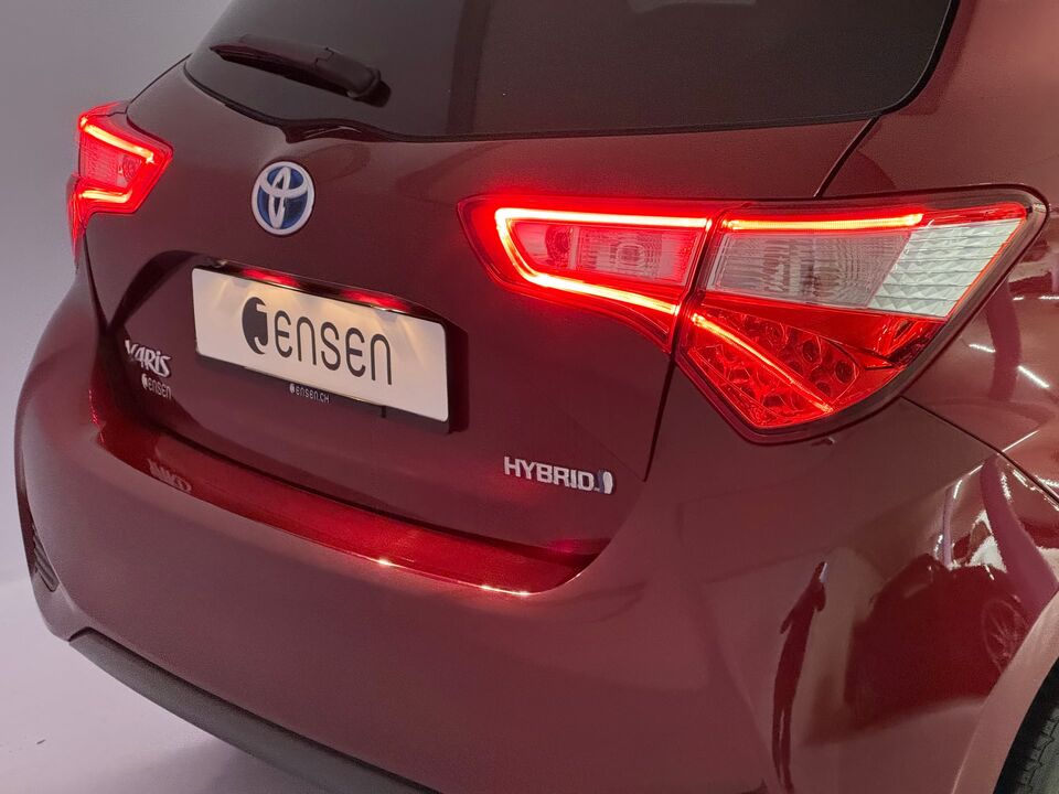 Yaris 1.5 VVT-i HSD Premium