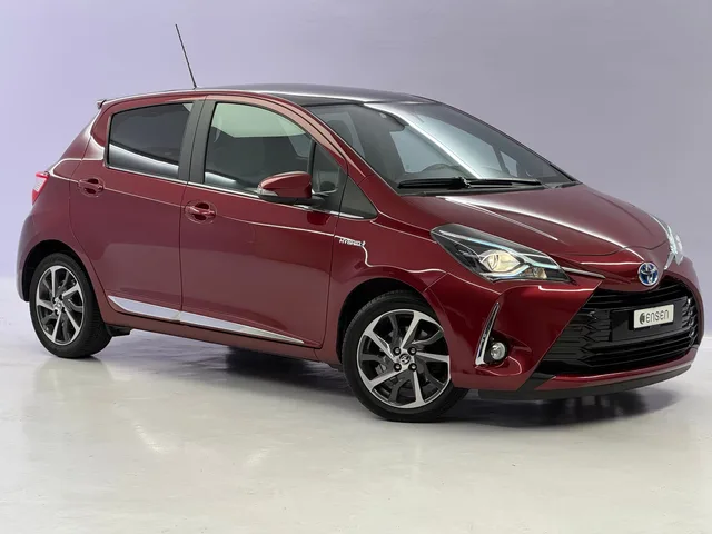 TOYOTA Yaris 1.5 VVT-i HSD Premium