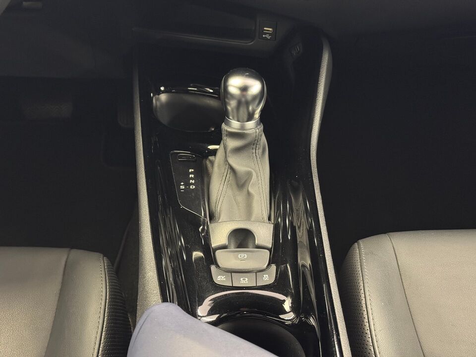 C-HR 2.0 VVTi HSD Style
