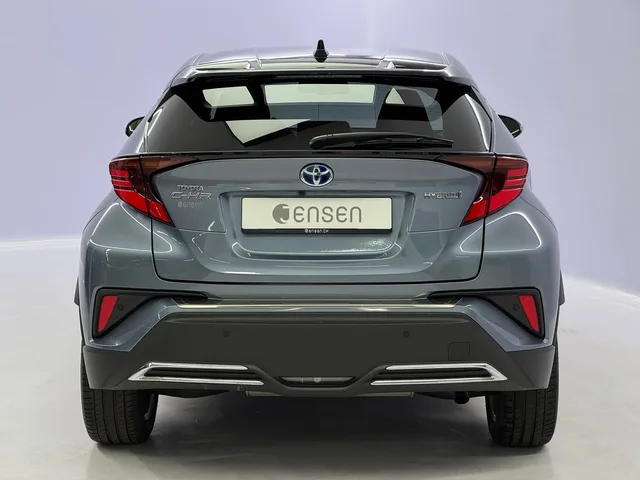 TOYOTA C-HR 2.0 VVTi HSD Style