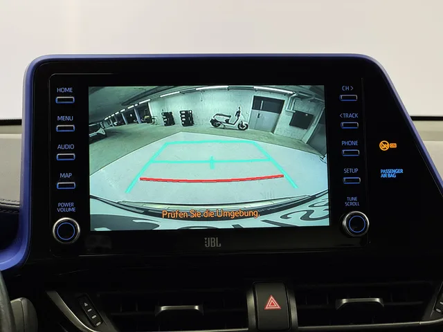 TOYOTA C-HR 2.0 VVTi HSD Style