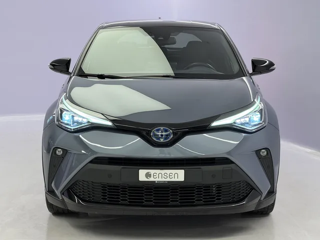 TOYOTA C-HR 2.0 VVTi HSD Style