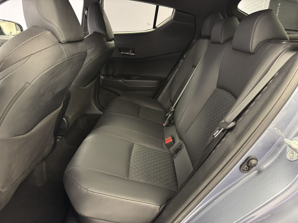 C-HR 2.0 VVTi HSD Style
