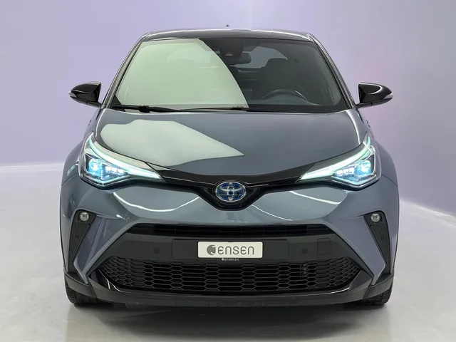 TOYOTA C-HR 2.0 VVTi HSD Style