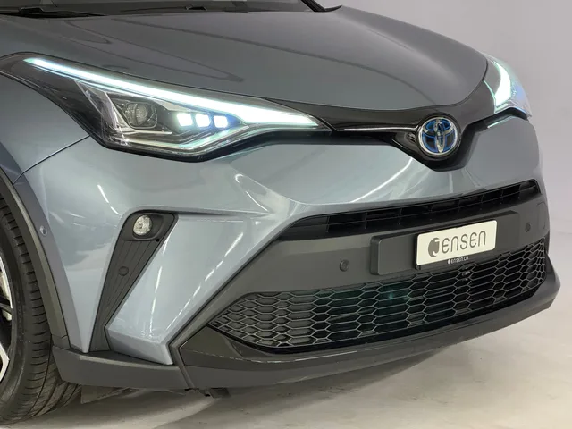 TOYOTA C-HR 2.0 VVTi HSD Style