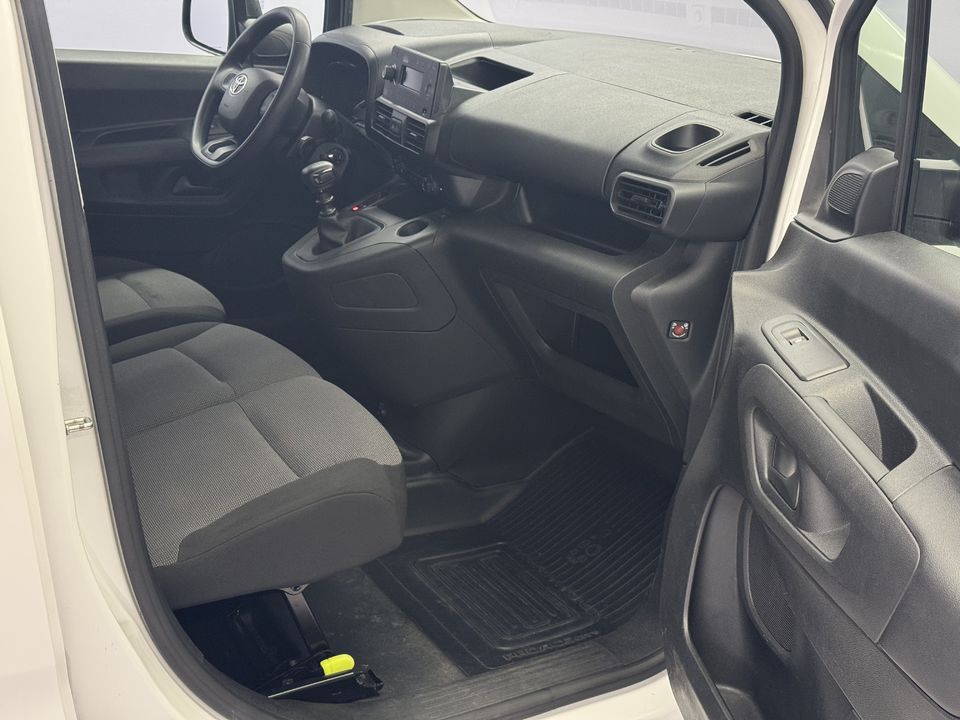 PROACE CITY Van L1 1.2 Active