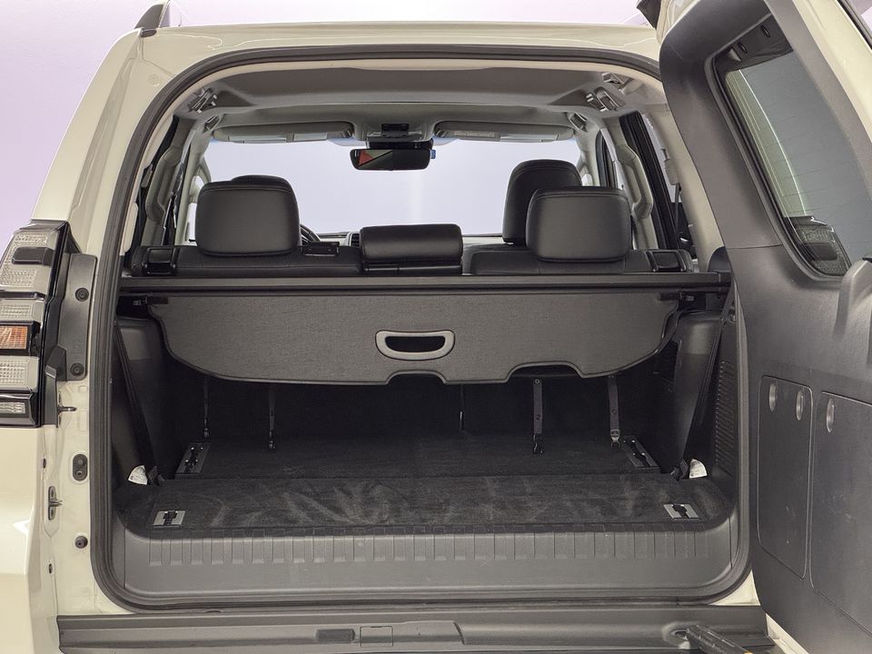 Land Cruiser 2.8 D 230 Invincible AWD