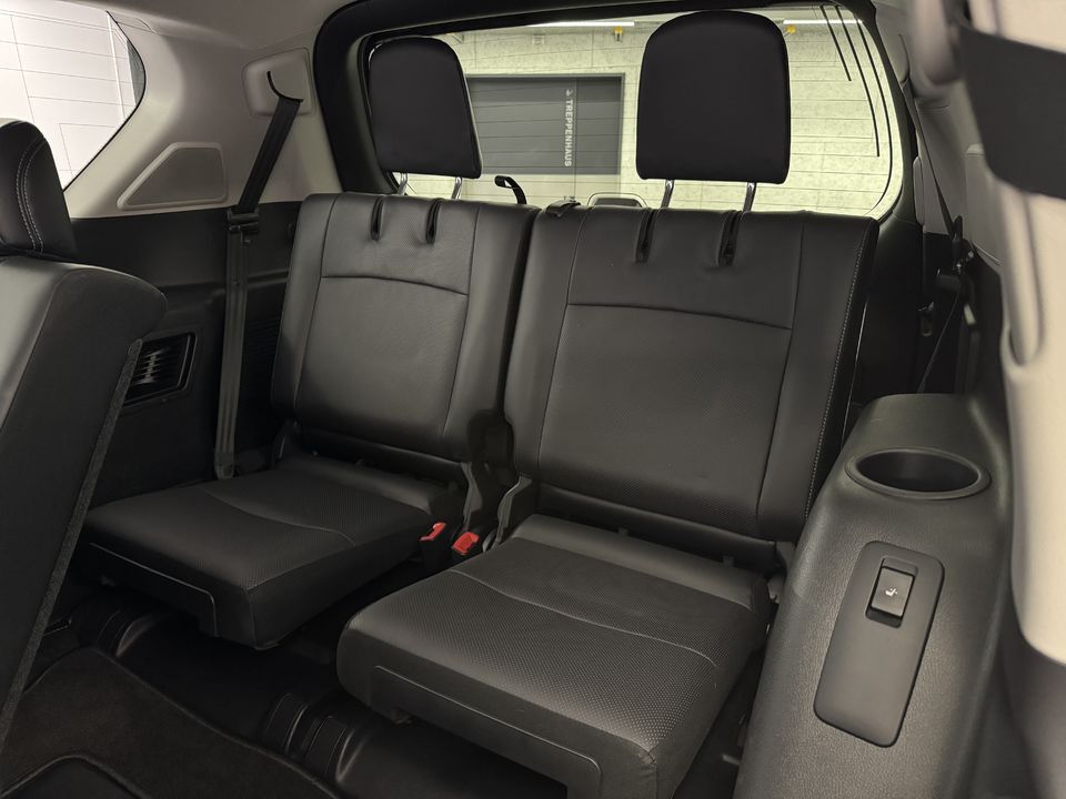 Land Cruiser 2.8 D 230 Invincible AWD