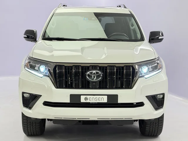 TOYOTA Land Cruiser 2.8 D 230 Invincible AWD