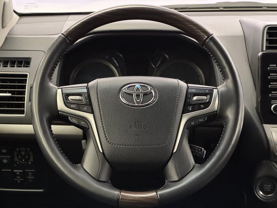 Land Cruiser 2.8 D 230 Invincible AWD