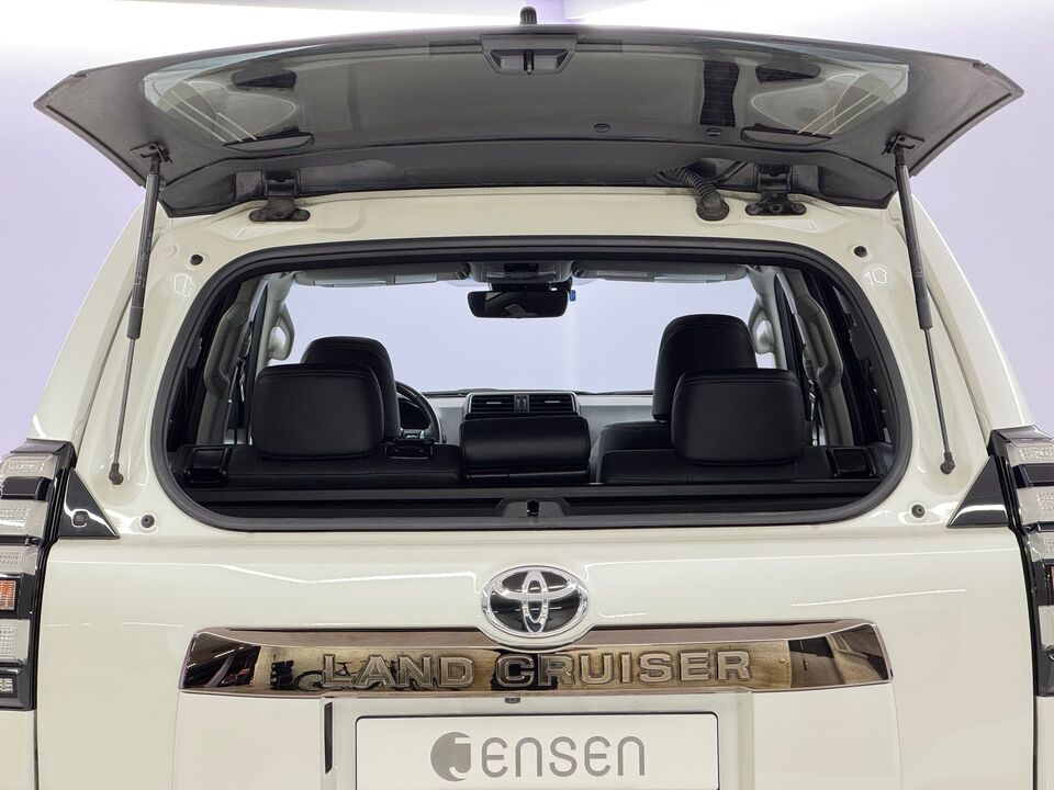 Land Cruiser 2.8 D 230 Invincible AWD