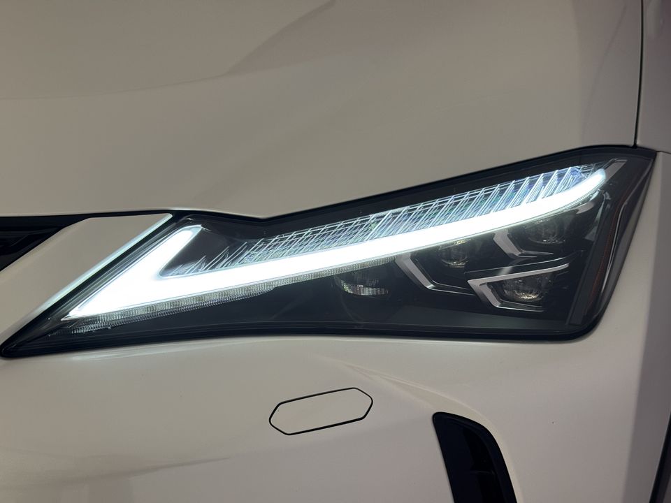 UX 300e Excellence