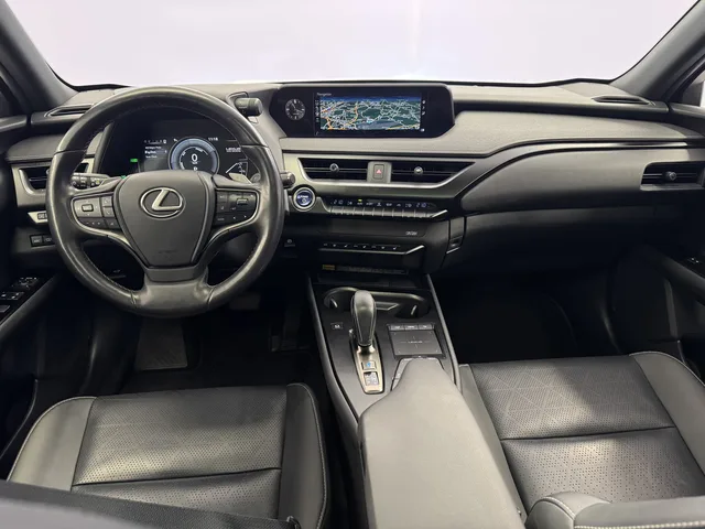 LEXUS UX 300e Excellence