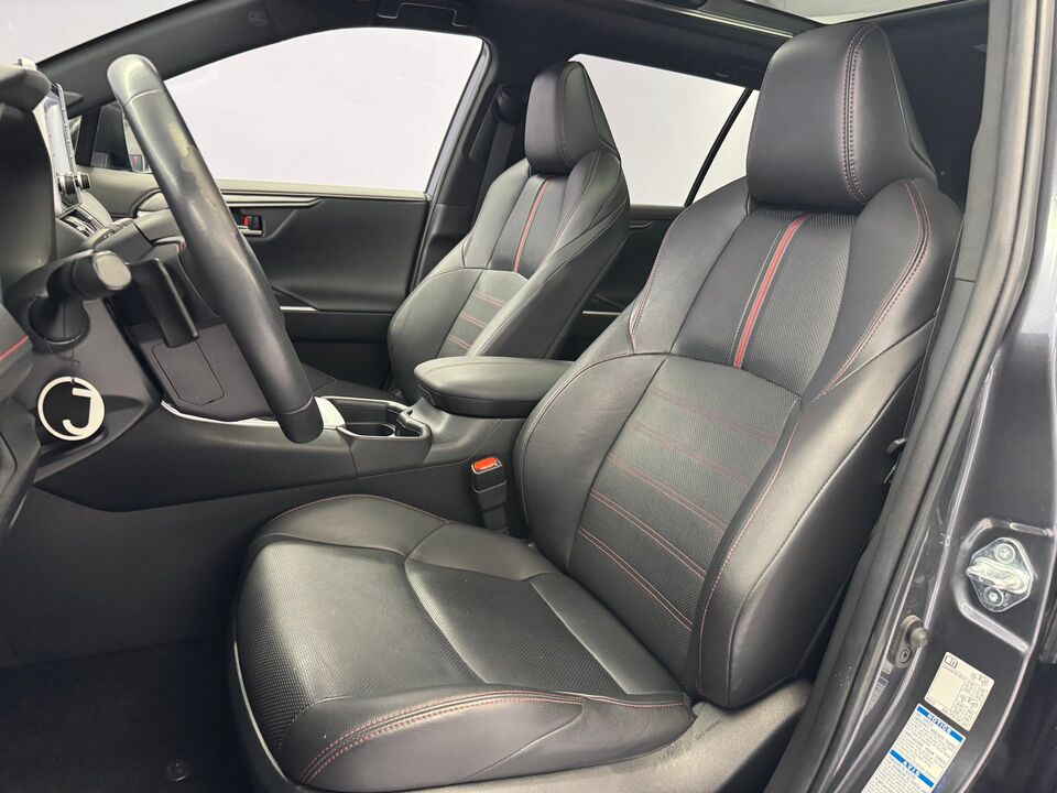 RAV4 2.5 Plug-in-Hybrid Platinum AWD-i