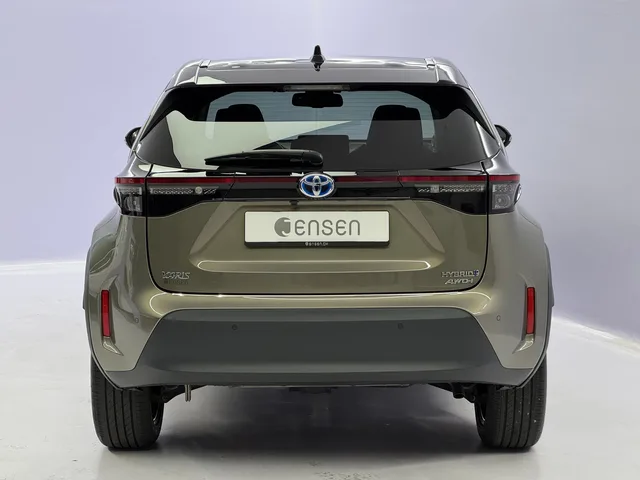 TOYOTA Yaris Cross 1.5 VVT-i HSD Elegant AWD-i