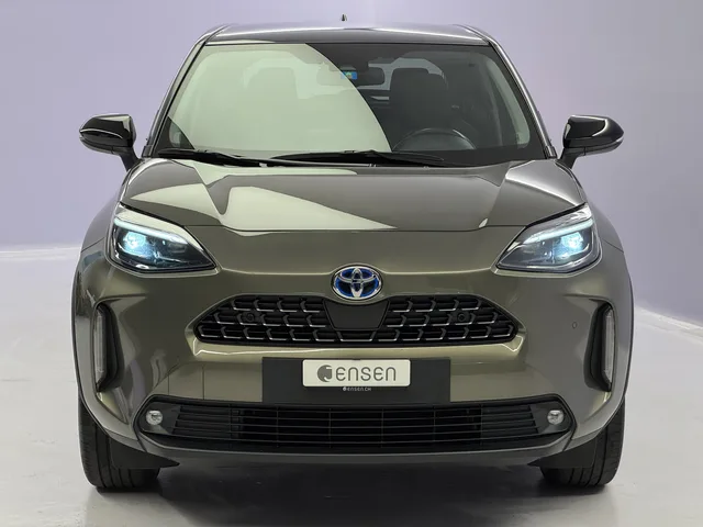 TOYOTA Yaris Cross 1.5 VVT-i HSD Elegant AWD-i