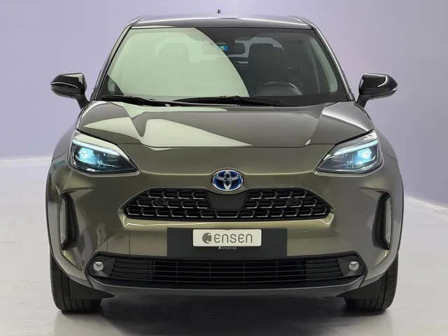TOYOTA Yaris Cross 1.5 VVT-i HSD Elegant AWD-i