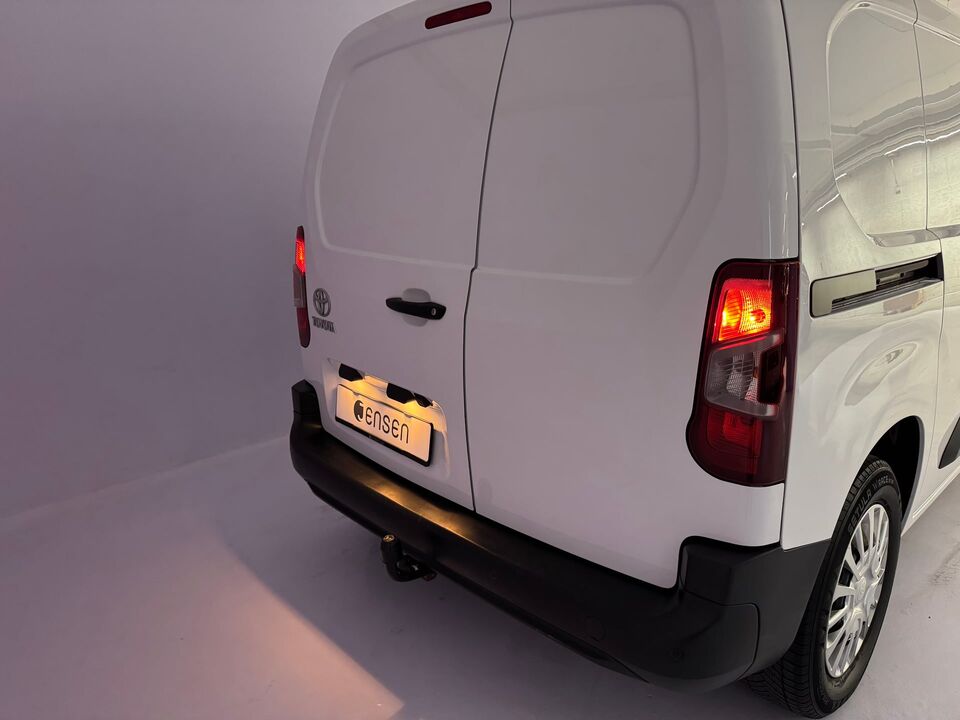PROACE CITY Van L1 50KWh Active