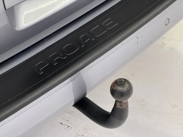 TOYOTA PROACE Verso L1 75KWh Trend