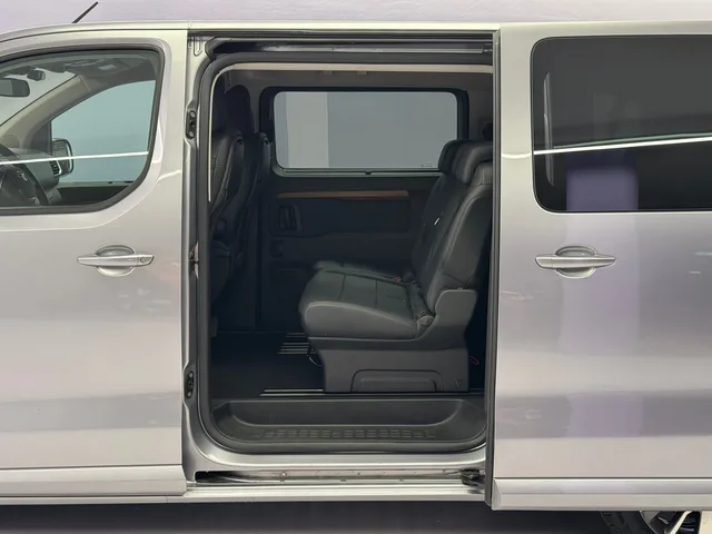 TOYOTA PROACE Verso L1 75KWh Trend