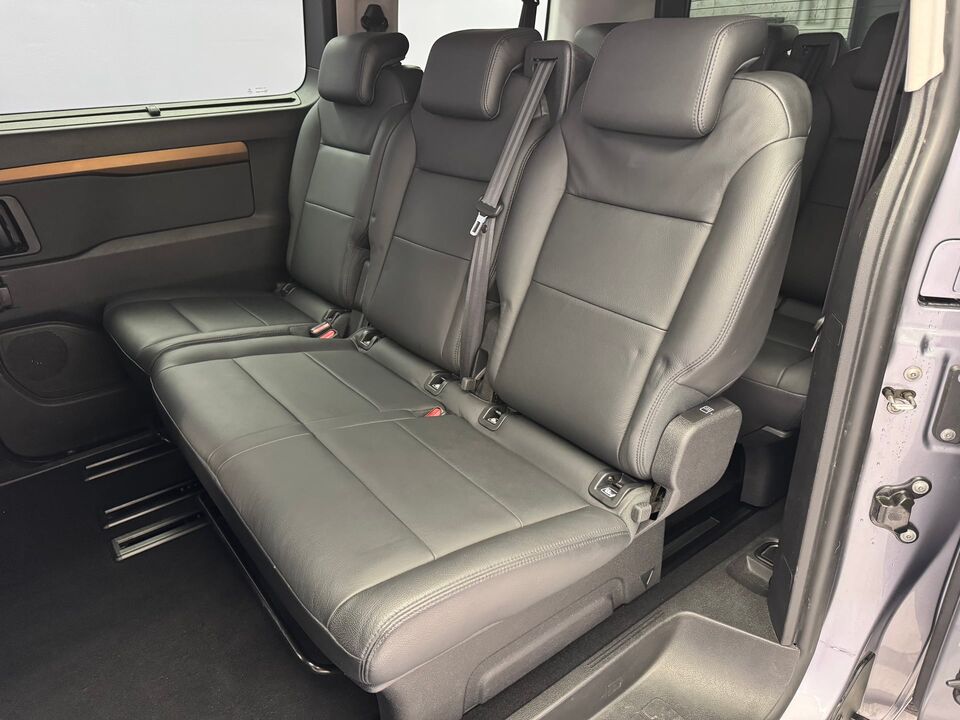 PROACE Verso L1 75KWh Trend