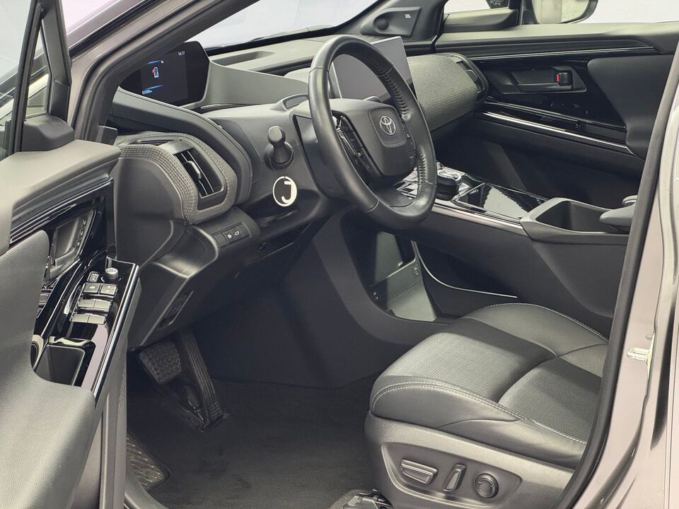 bZ4X 6.6 kw OBC Premium AWD