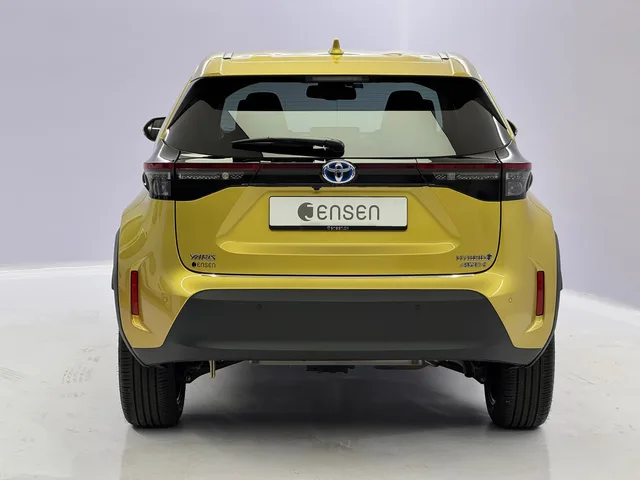 TOYOTA Yaris Cross 1.5 VVT-i HSD Elegant AWD-i