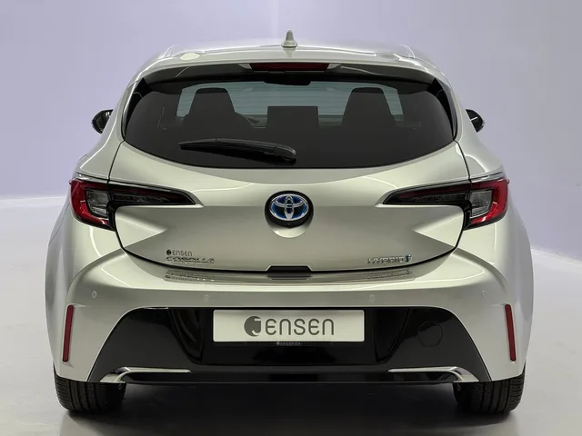 TOYOTA Corolla 2.0 HSD Trend
