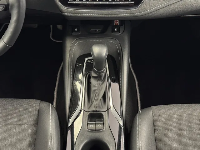 TOYOTA Corolla 2.0 HSD Trend