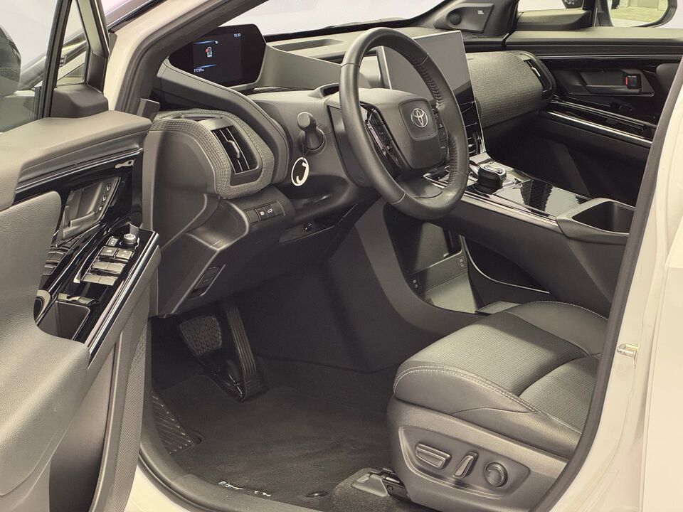 bZ4X Premium AWD