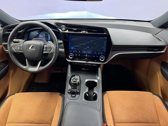LEXUS RZ 450e Excellence AWD