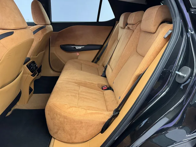 LEXUS RZ 450e Excellence AWD
