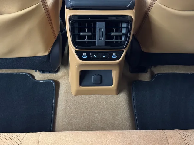 LEXUS RZ 450e Excellence AWD