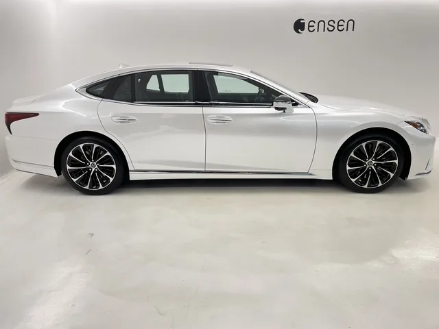 LEXUS LS 500h Excellence AWD