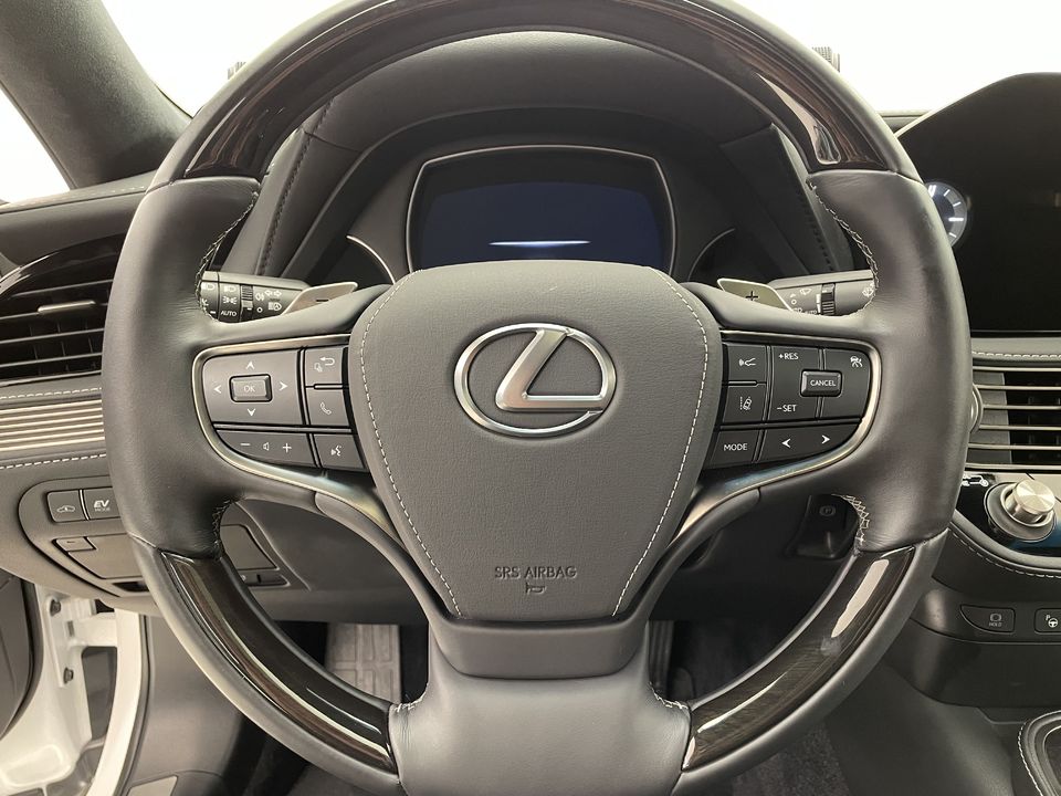LS 500h Excellence AWD