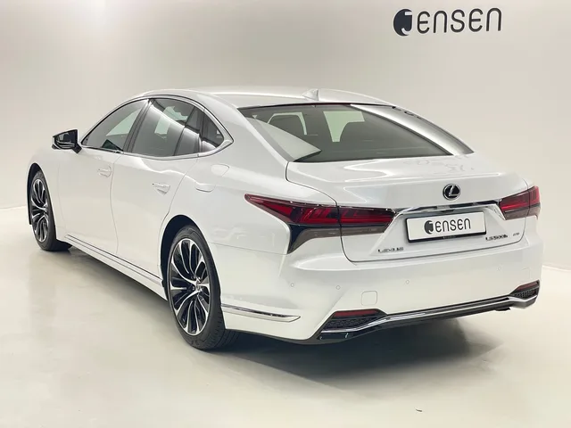 LEXUS LS 500h Excellence AWD