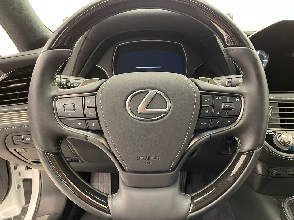 LS 500h Excellence AWD